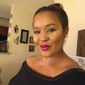 Meet your Posher, Renee